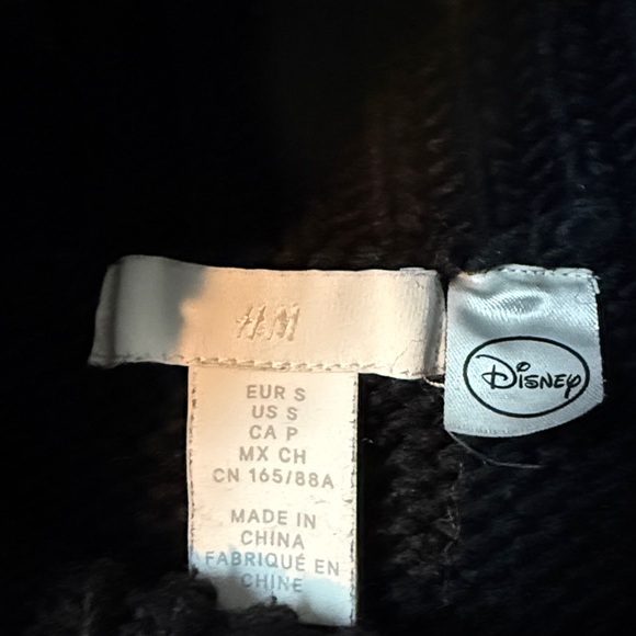 H&M x DISNEY NWT MICKEY MOUSE MOCK NECK SWEATER size S - Picture 7 of 10